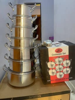 7 pieces aluminum cookware